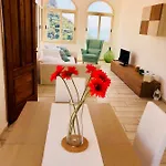 Sky House Amalfi Coast 펜션 *